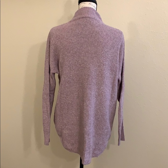 ✨Like New✨ American Eagle Sweater - Picture 4 of 6